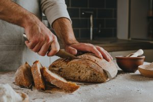 Pane: valori nutrizionali, proprietà, benefici e quanto mangiarne