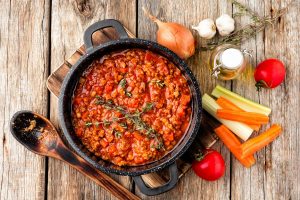 Ragù alla bolognese, la ricetta emiliana della tradizione
