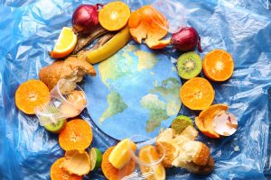 Basta sprecare il cibo: regole antispreco e consigli per riciclare gli avanzi