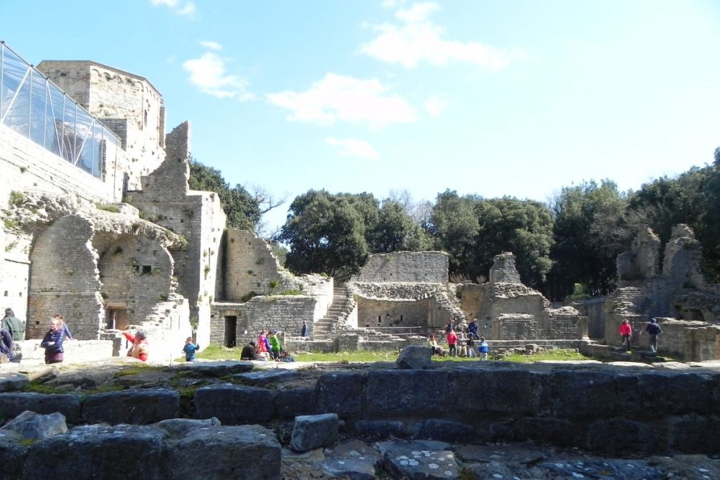 ruderi dellantico monastero