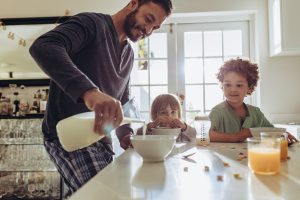 Latte: proprietà, benefici, composizione e controindicazioni