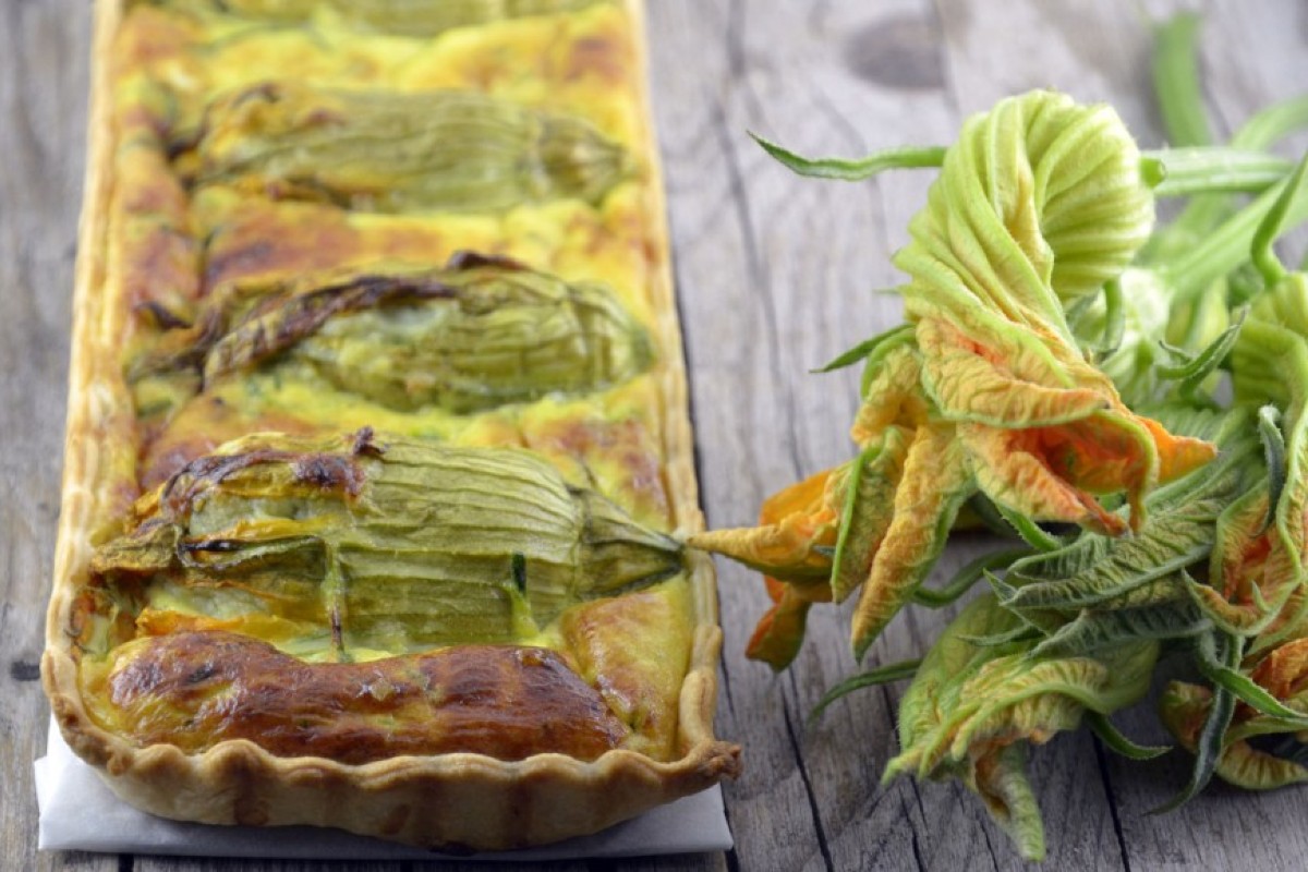 quiche con fiori di zucca e zucchine