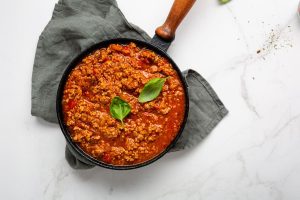 Il ragù alla bolognese: una ricetta leggera ma ricca di gusto!