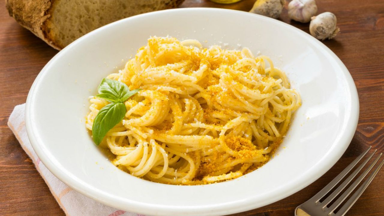 Spaghetti Alla Bottarga La Ricetta Semplice Mediterranea Melarossa