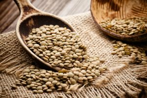 Nutrizione 6 Lenticchie: tre cose che non sapevi sul legume portafortuna di Capodanno