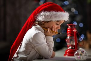 Lettera a Babbo Natale: i consigli per scriverla e la possibilità di scaricare la versione firmata Melarossa
