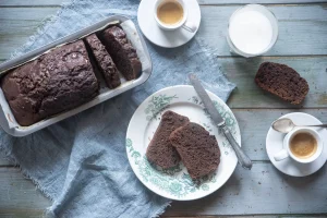 Plumcake light al cioccolato, soffice e senza burro