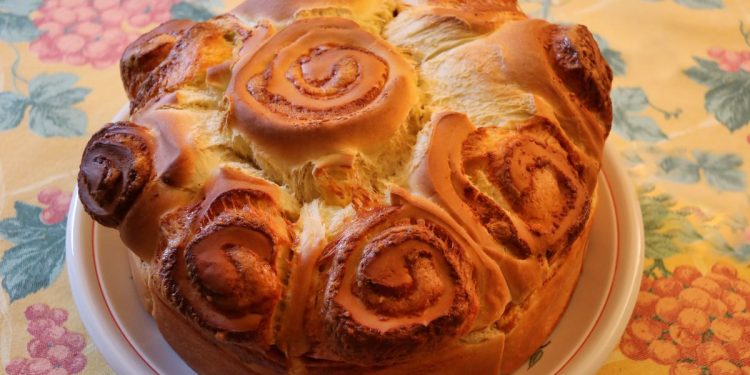 Torta delle rose