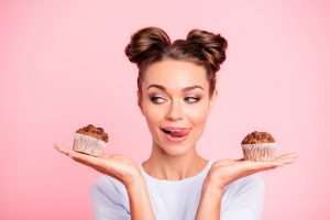 Perché ho sempre voglia di dolce? Come gestire gli attacchi di fame