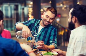 Non bere alcol per un mese fa bene, non solo a gennaio