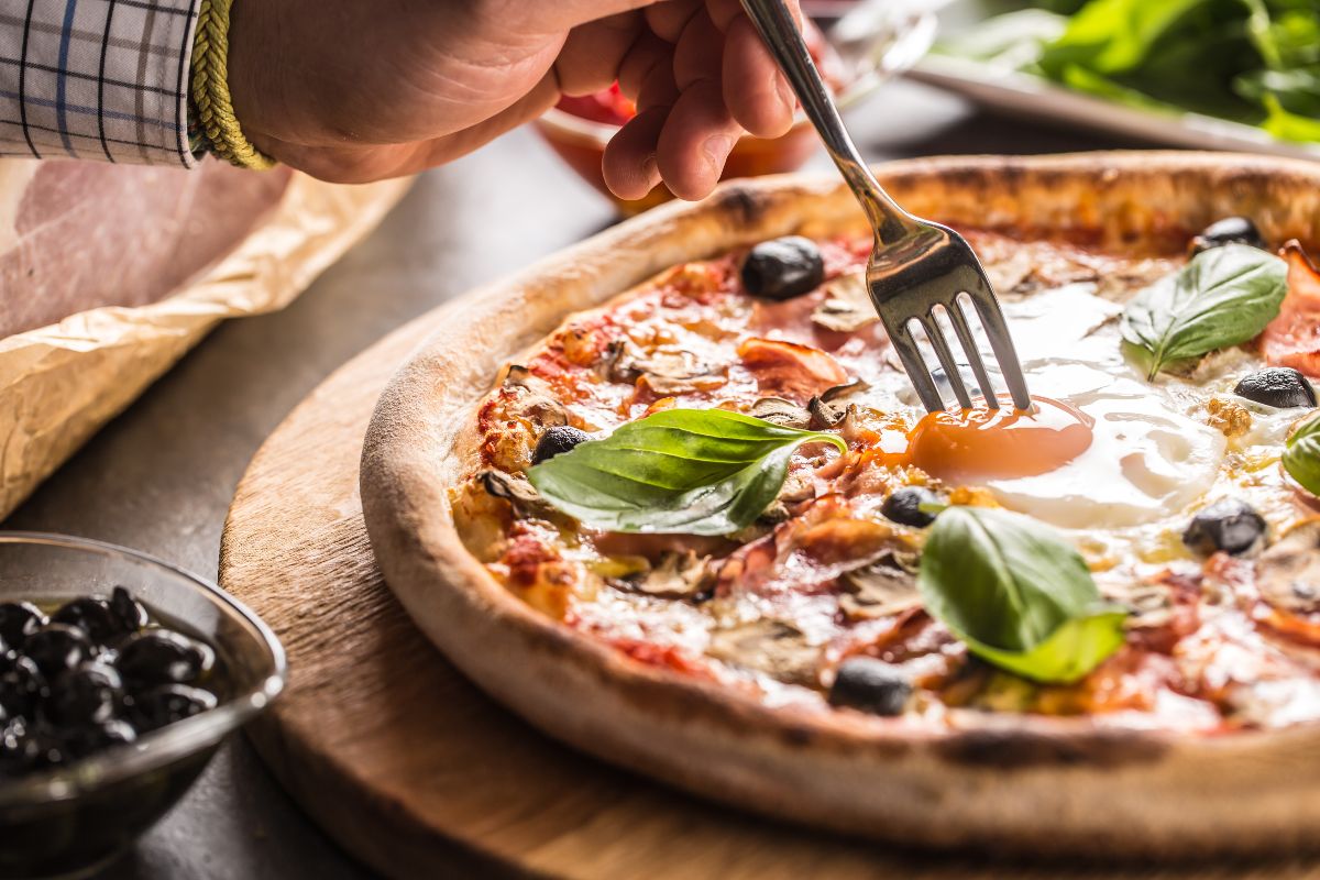 Pizza capricciosa: calorie