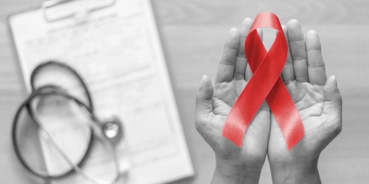 AIDS: cos'è, cause, sintomi, cure, trattamenti e prevenzione