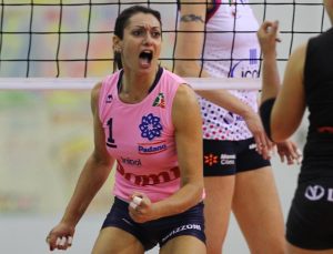 Lara Lugli, la pallavolista rimane incinta e viene citata per danni
