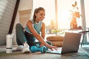 Boom di ginnastica da salotto: il digitale conquista lo sport