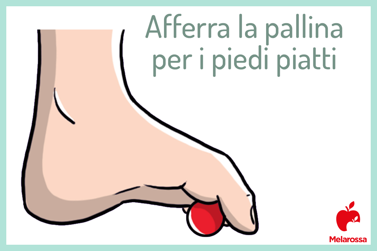 afferra la pallina per i piedi piatti