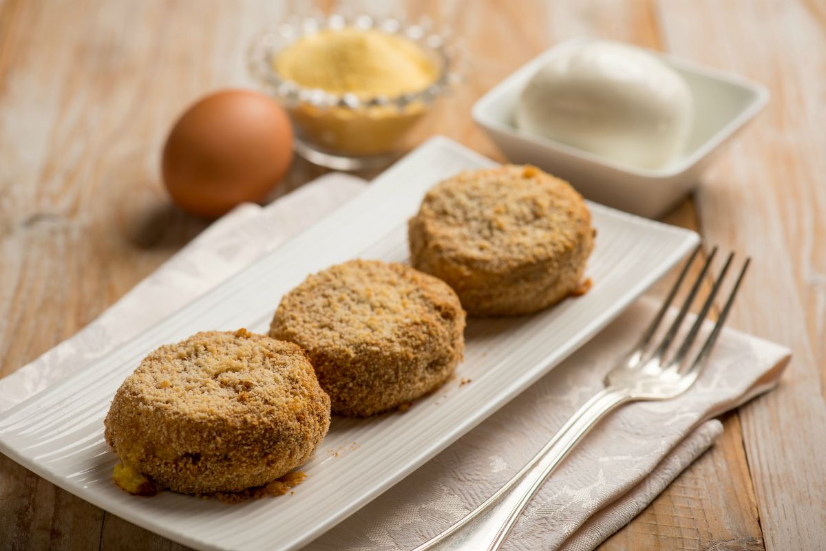 Ricette con la mozzarella: mozzarella in carrozza