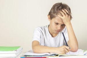 Disgrafia: che cos’è, sintomi, cause e trattamento per scrivere correttamente