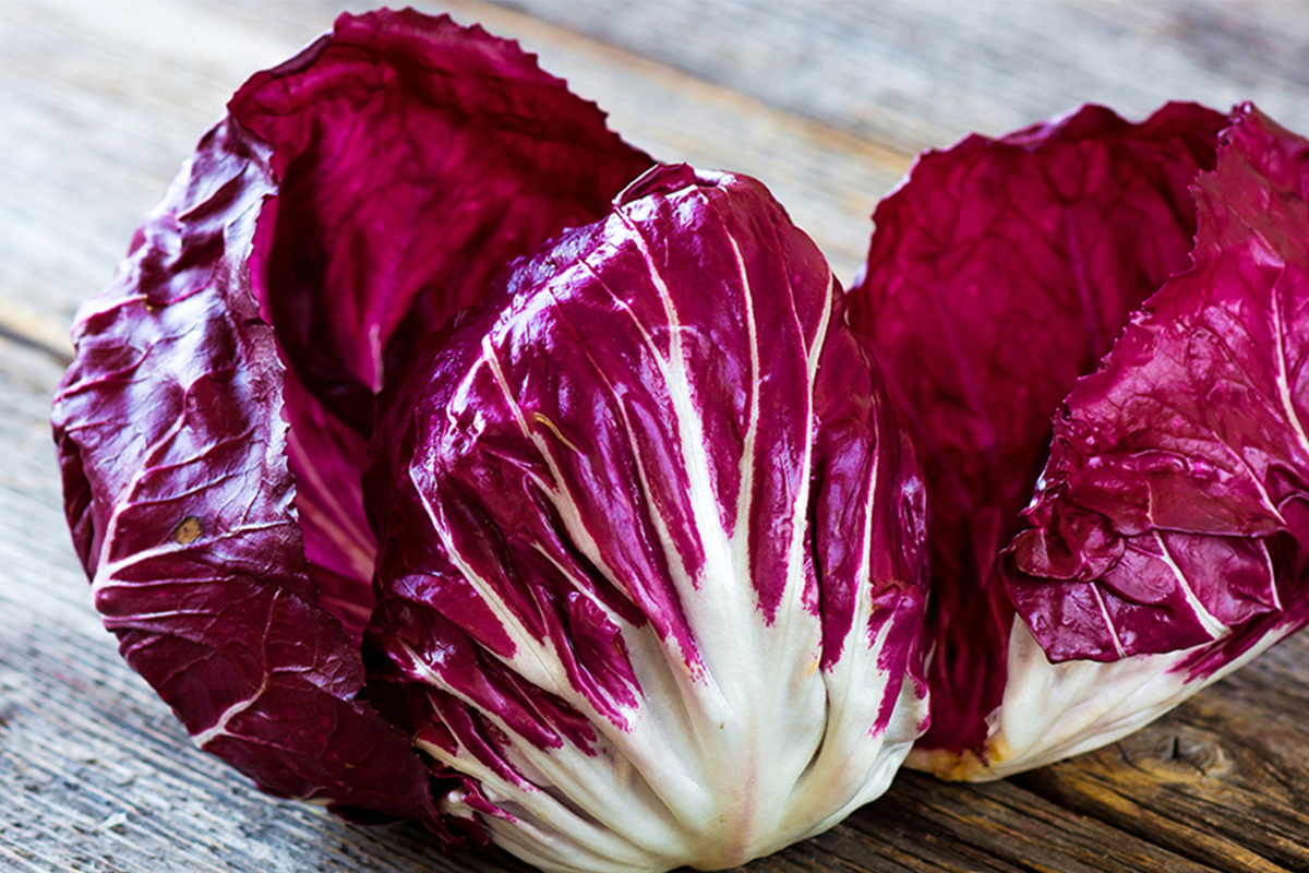 Alimenti con meno di 120 calorie: radicchio rosso