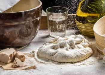 farina di manitoba: cos'è, valori nutrizionali, differenze con altre farine e usi in cucina