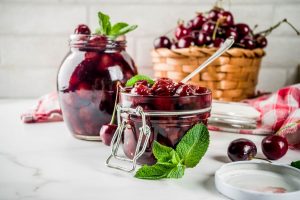 Marmellata di ciliegie, la confettura più deliziosa da fare in casa