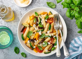 pasta fredda con melanzane