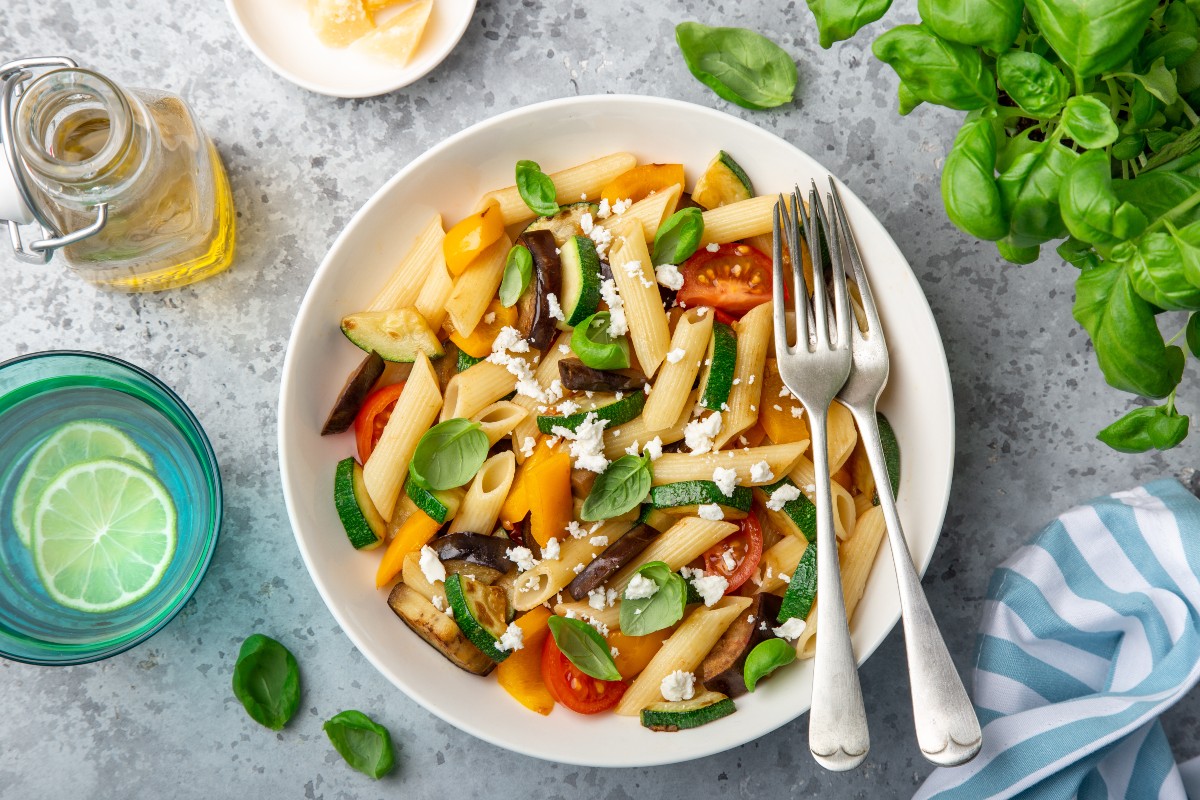 pasta fredda con melanzane