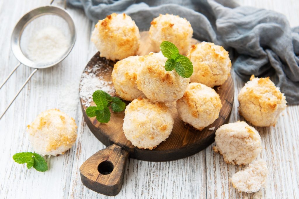 Biscotti al cocco: la ricetta per farli morbidi 3 Biscotti al cocco