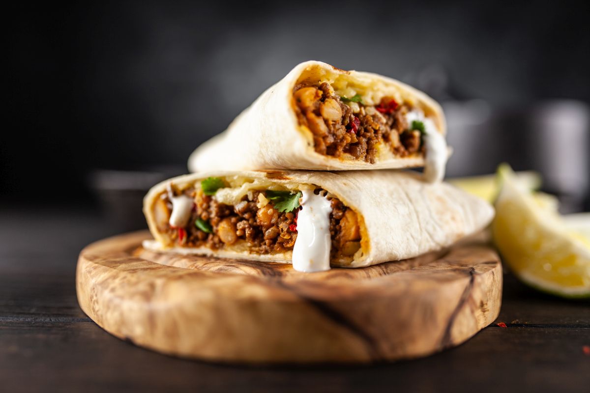 Burritos: deliziosi rotoli con carne e fagioli
