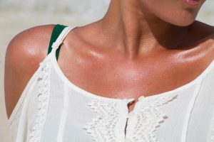Allergia al sole o fotoallergia: cos’è, cause, sintomi e rimedi