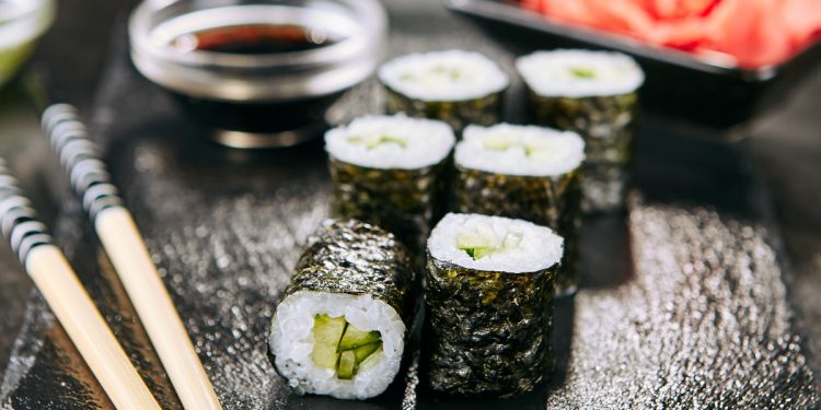 hosomaki: ricetta del sushi fatto in casa