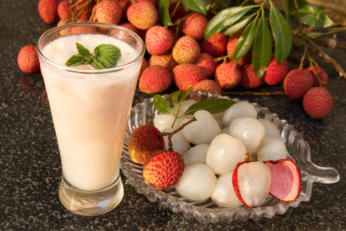 litchi: cos'è, valori nutrizionali, benefici, usi in cucina e botanica