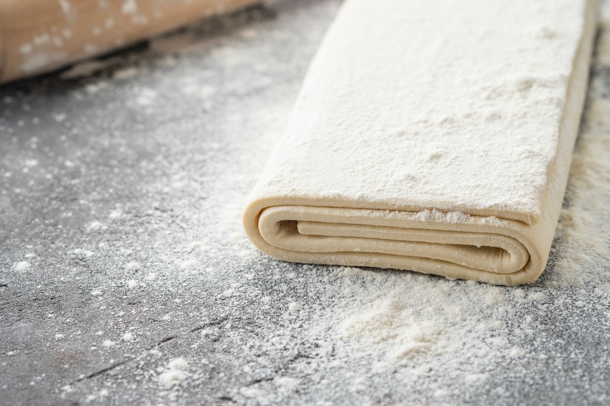 Pasta sfoglia fatta in casa: Ricetta semplice con foto passo passo