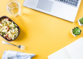 Pranzo in ufficio: cosa mangiare