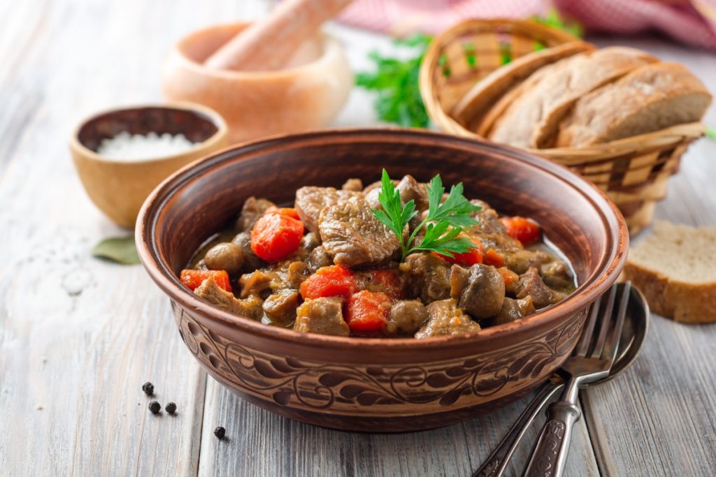 Spezzatino di tacchino: ricetta e come cucinarlo 1 spezzatino di tacchino