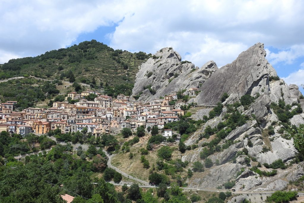 alla scoperta delle dolomiti lucane paesaggio