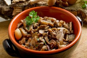 Funghi trifolati: ricetta semplice e veloce