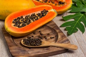 Papaya fermentata: cos’è, a cosa serve, benefici, modalità d’assunzione e controindicazioni