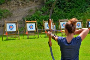 Tiro con l’arco: cos’è, tecnica e come praticare lo sport
