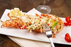 Astice alla catalana, un antipasto d’effetto per le cene di festa
