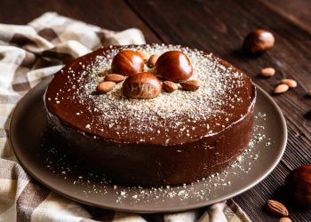 Torta di castagne, nutriente e senza glutine