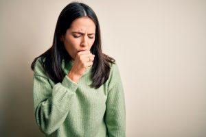 Tracheite: cos’è, quali sono i sintomi e le cause,  diagnosi, cura e rimedi naturali