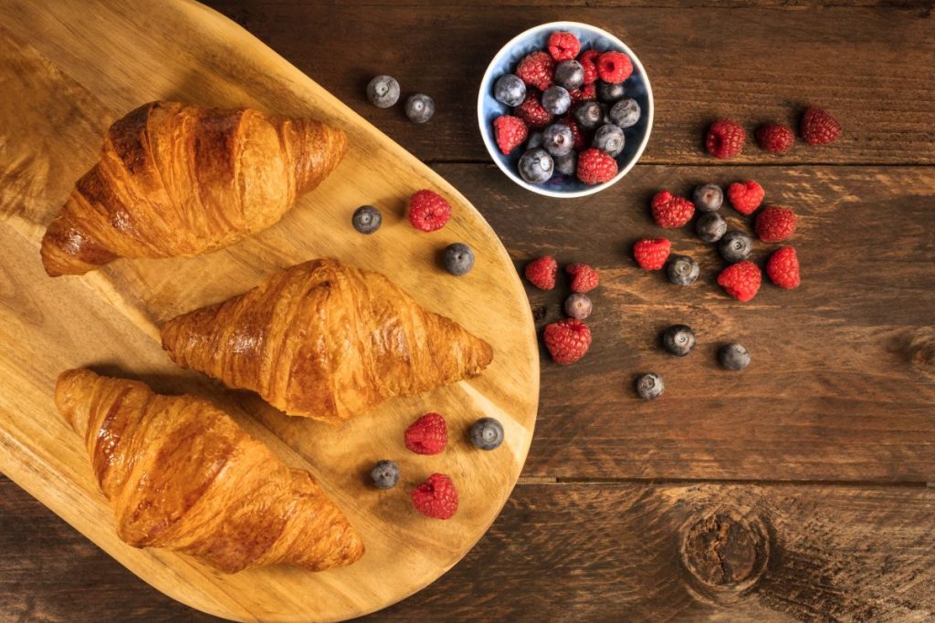 Cornetti vegani, gustosi, facili da fare e 100% vegetali 3 cornetti vegani buoni e golosi