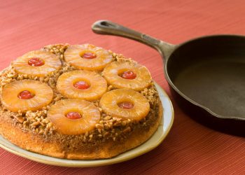 Torta rovesciata all'ananas buona e bella