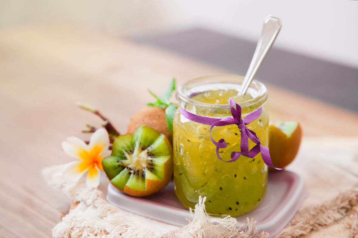 ricetta marmellata di kiwi