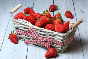 Ricette con le fragole, colorate e leggere