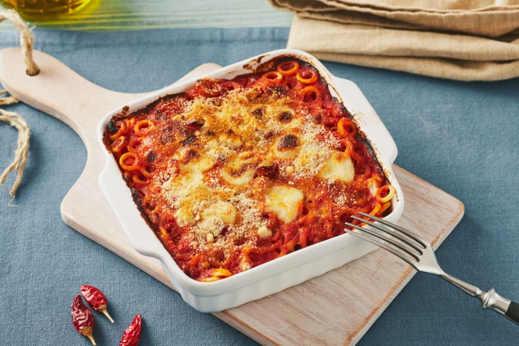 Anelletti al forno, la ricetta della classica pasta palermitana 4 anelletti al forno, la pasta tipica palermitana