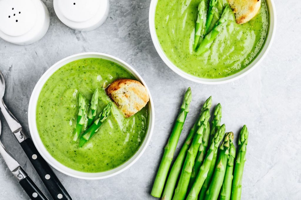 Crema di asparagi, un primo delicato e disintossicante 4 Crema di asparagi un piatto leggero e gustoso