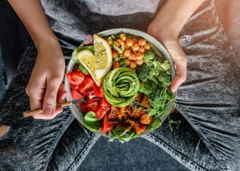 dieta alcalina: che cos'è, come funziona, cibi alcalini e cibi acidi, esempio di menù, controinidicazioni e limiti