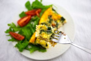 Ricette con frittata: 15 idee sfiziose in padella e al forno