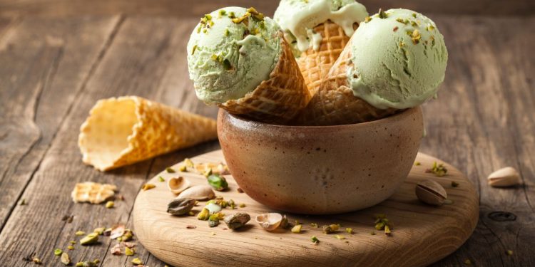gelato al pistacchio, un dolce dal gusto classico